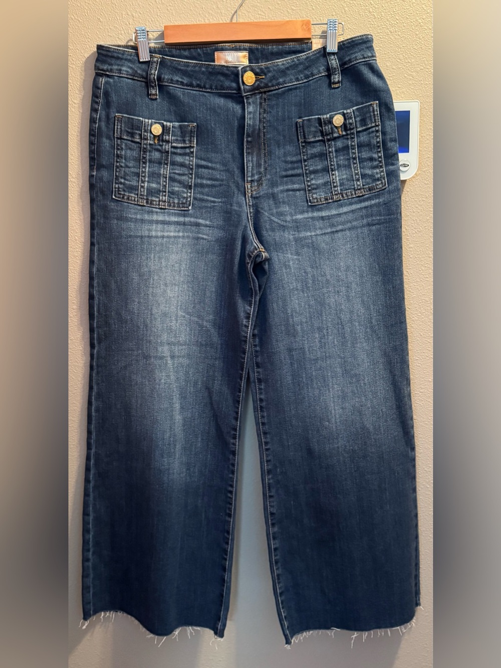 Kut from the Kloth Dark Blue Wide-Leg Jeans with Front Patch Pockets